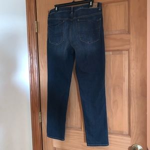 American Eagle Outfitters Jeans - American Eagle Hi-Rise skinny stretch jeans American Eagle Outfitters Jeans - American Eagle Hi-Rise skinny stretch jeans